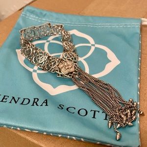 Kendra Scott Silver Medallion Link Bracelet with Fringe